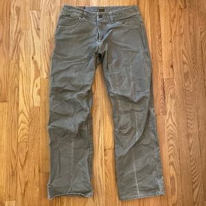 Kuhl KuhlRydr  sz 34x32 crag series articulated knees thicker cotton canvas EUC